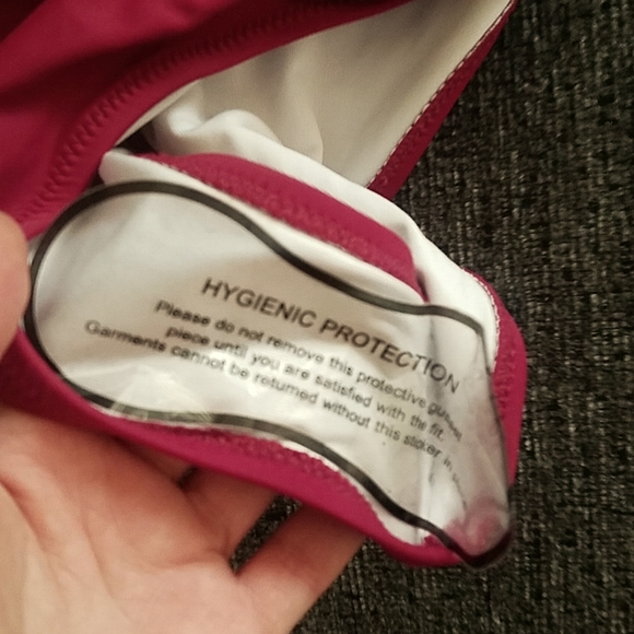 NEW Cupshe  XS  one piece swimming suit - Picture 3 of 4